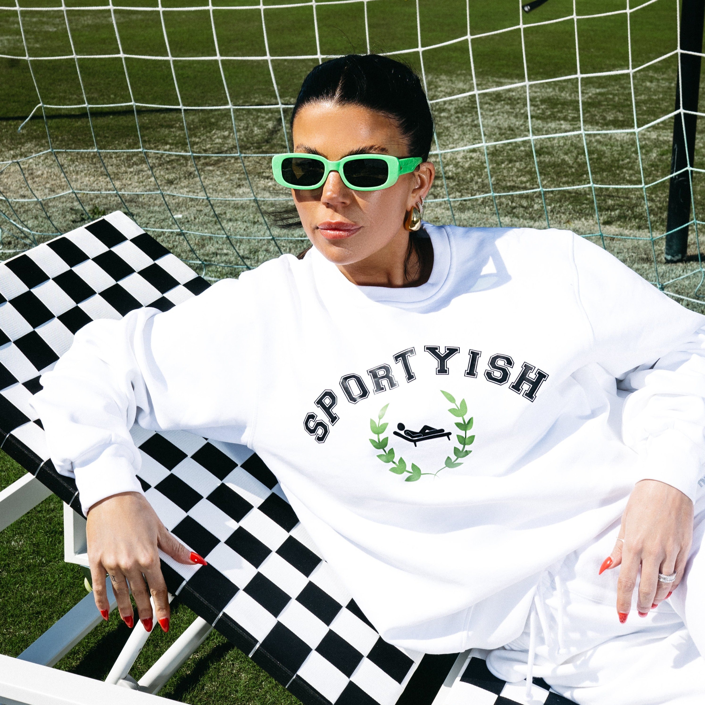 fitish white sportyish crewneck