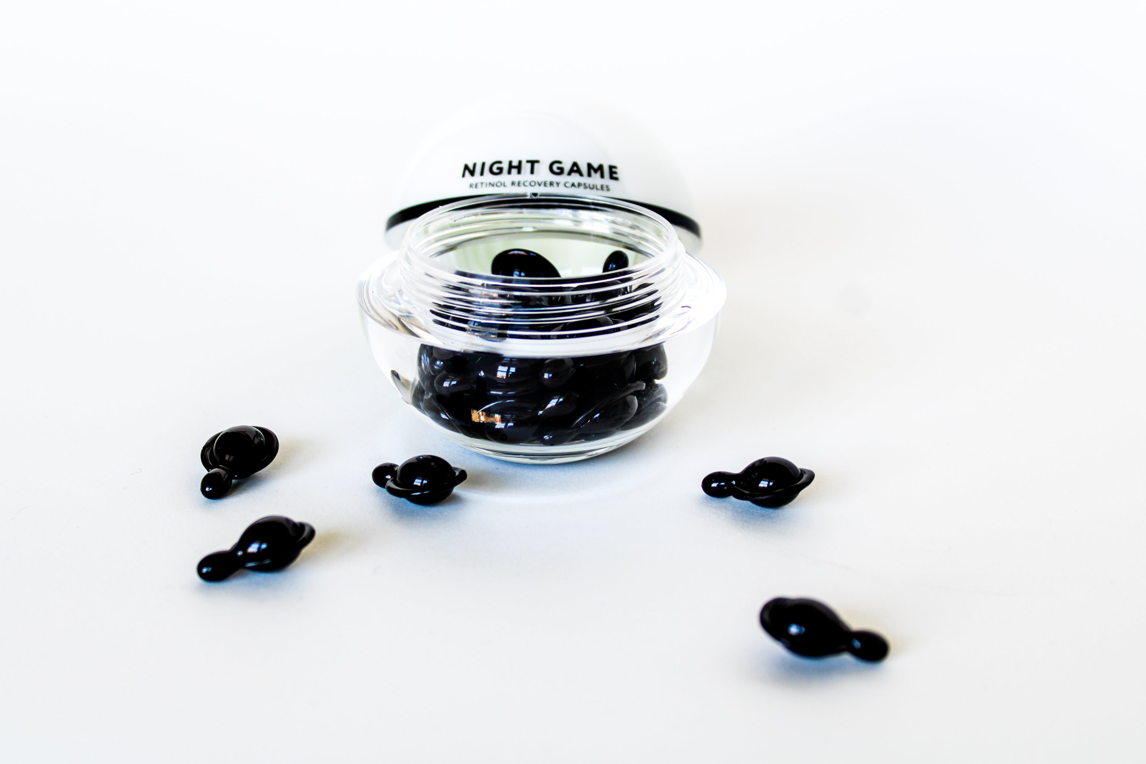 Night Game Retinol Recovery Capsules